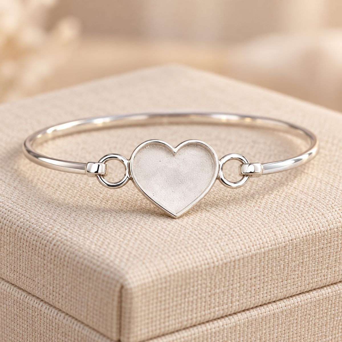 Bracelets & Bangles