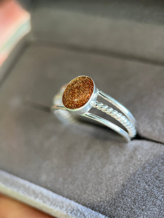 Triple Band Oval Keepsake Ring