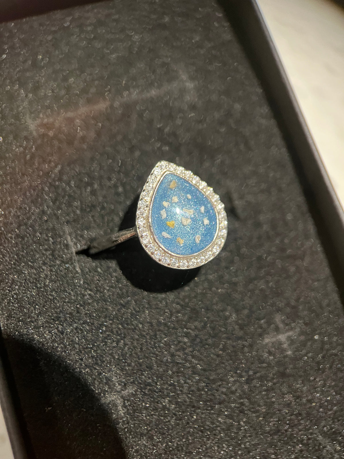 Teardrop Halo Keepsake Ring