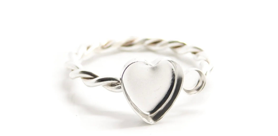 Twisted Keepsake Ring