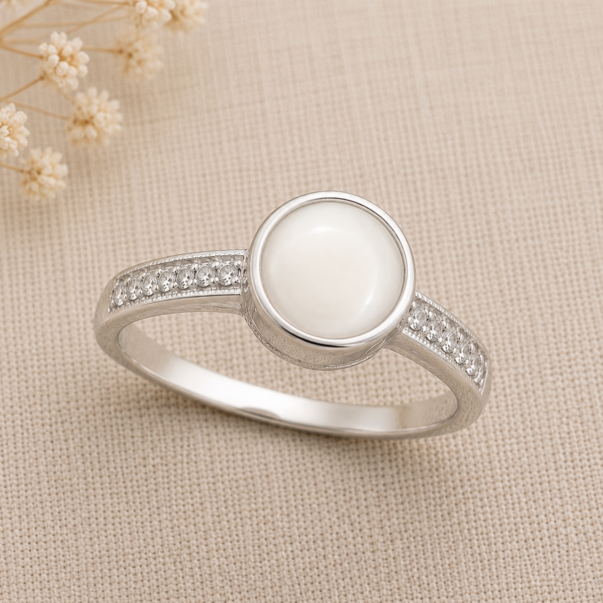 Luxe Round Memorial Keepsake Ring