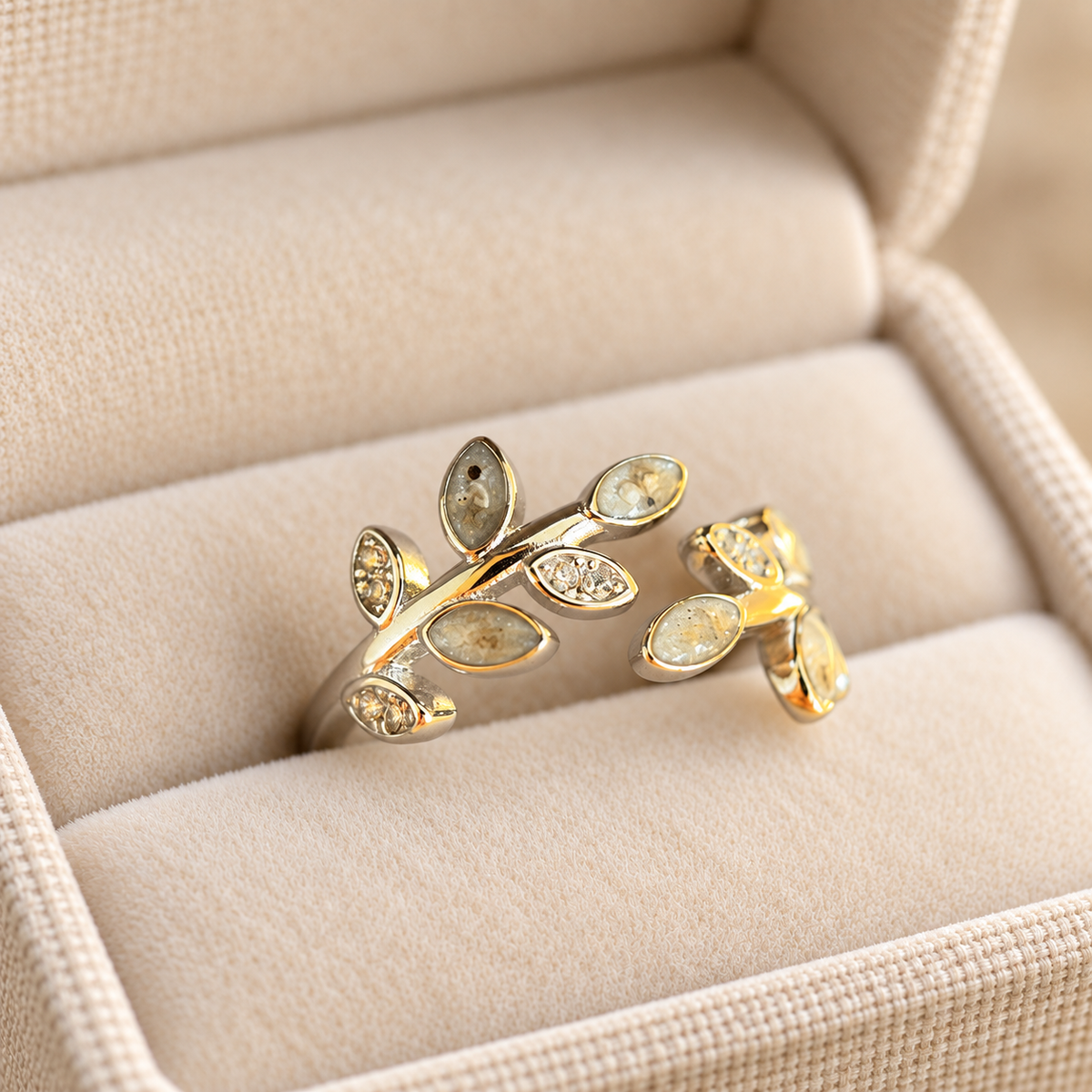 Ivy Sparkle Breastmilk & Ashes Keepsake Ring | Leafy Branch Memorial Ring