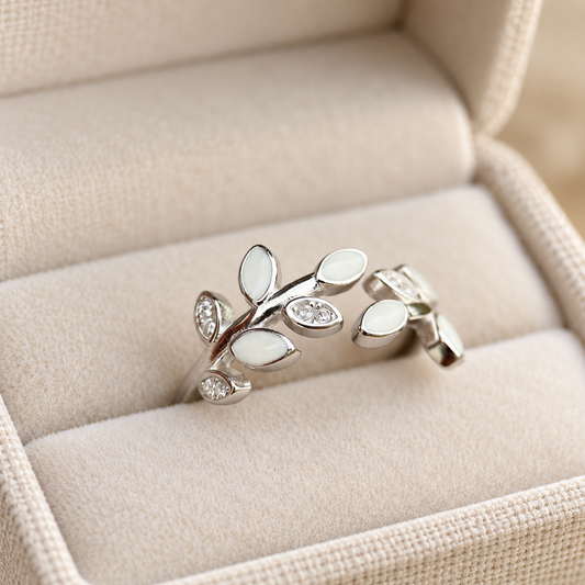 Ivy Sparkle Breastmilk & Ashes Keepsake Ring | Leafy Branch Memorial Ring
